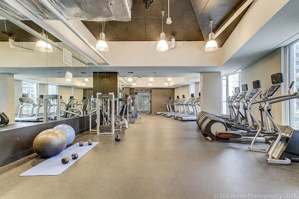 Apartment Gorgeous 2 Storey Townhouse Toronto
